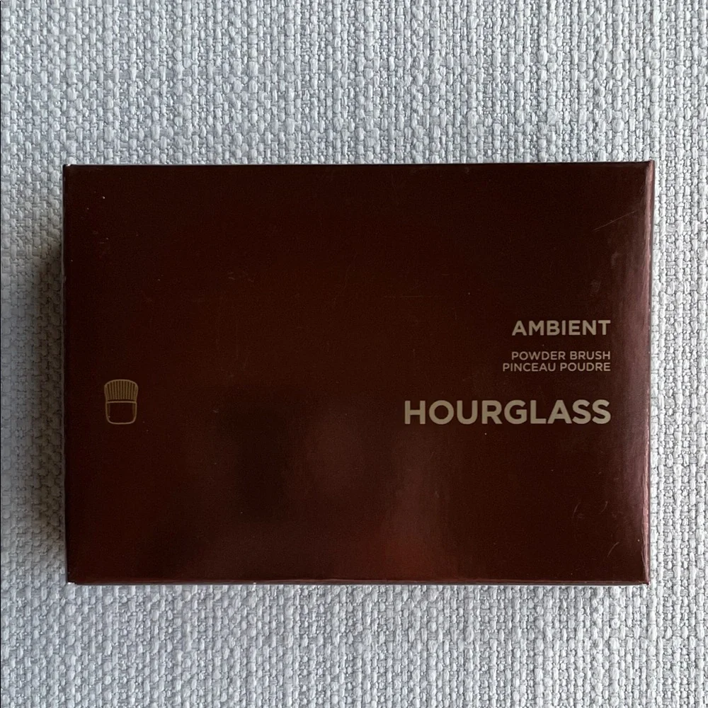 Hourglass Ambient Powder Brush New in box